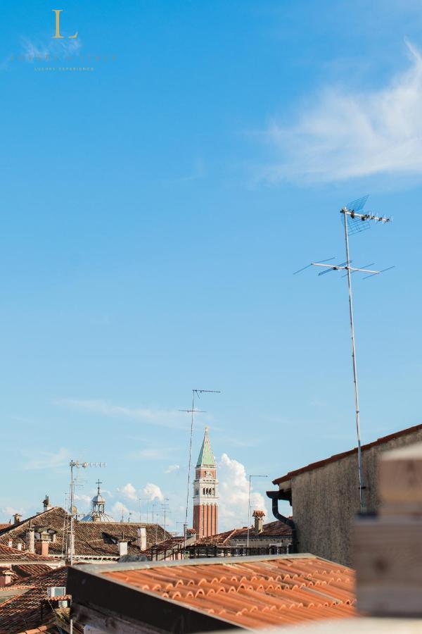 Loversinitaly Romantic Apartments - Altana And Jacuzzi เวนิส ภายนอก รูปภาพ